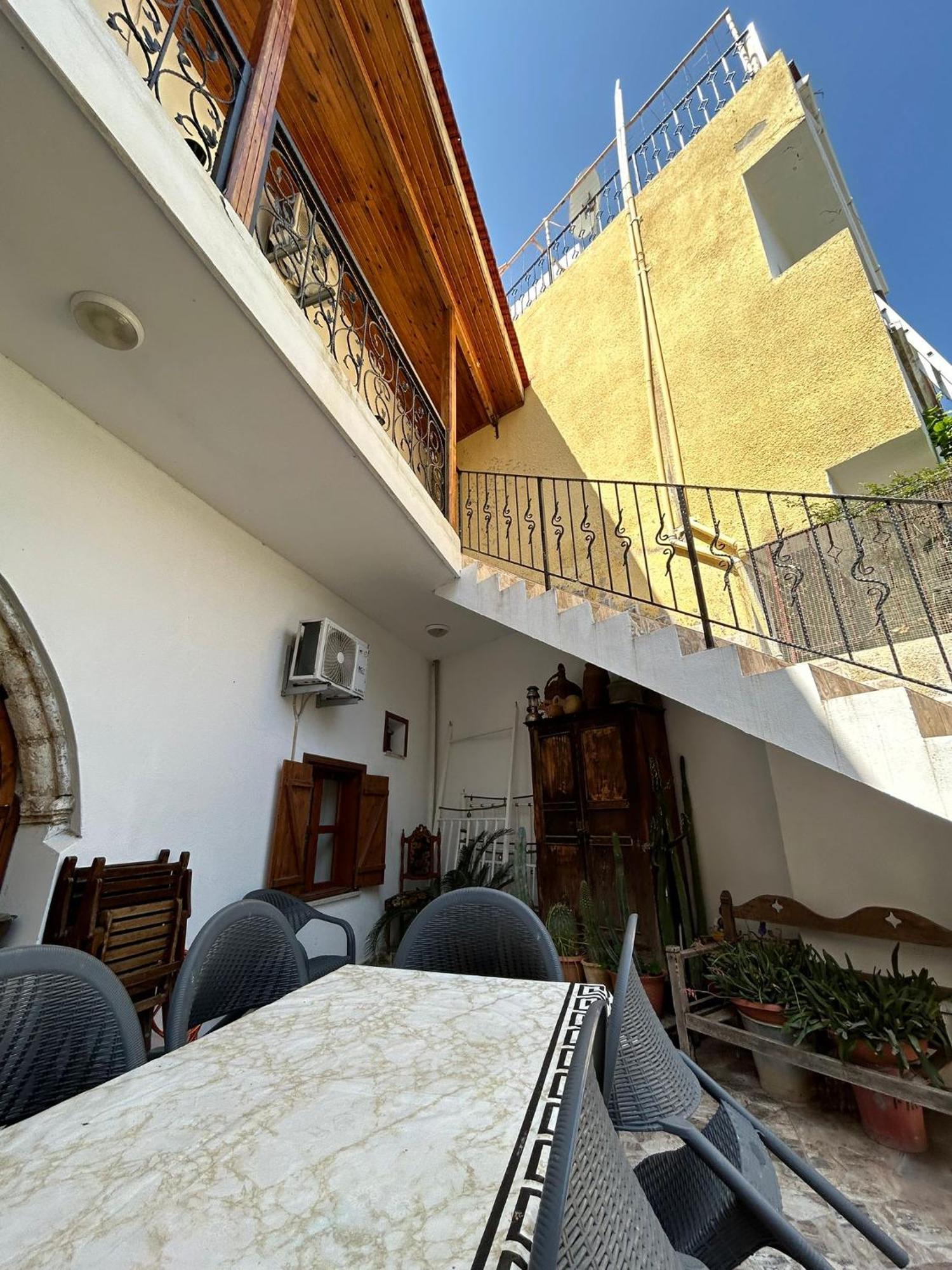 Magic Moon Guest House فاماغوستا المظهر الخارجي الصورة