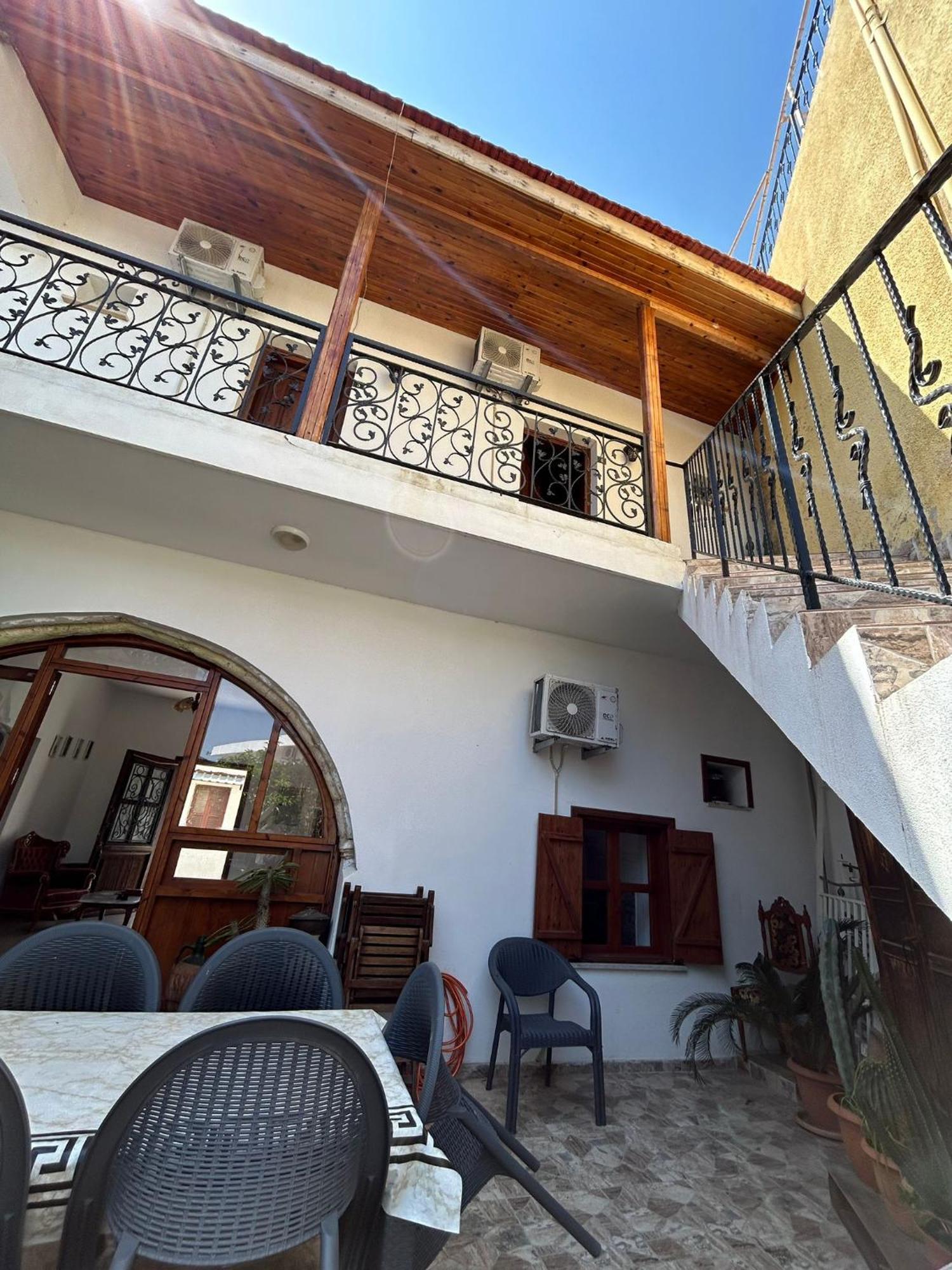 Magic Moon Guest House فاماغوستا المظهر الخارجي الصورة