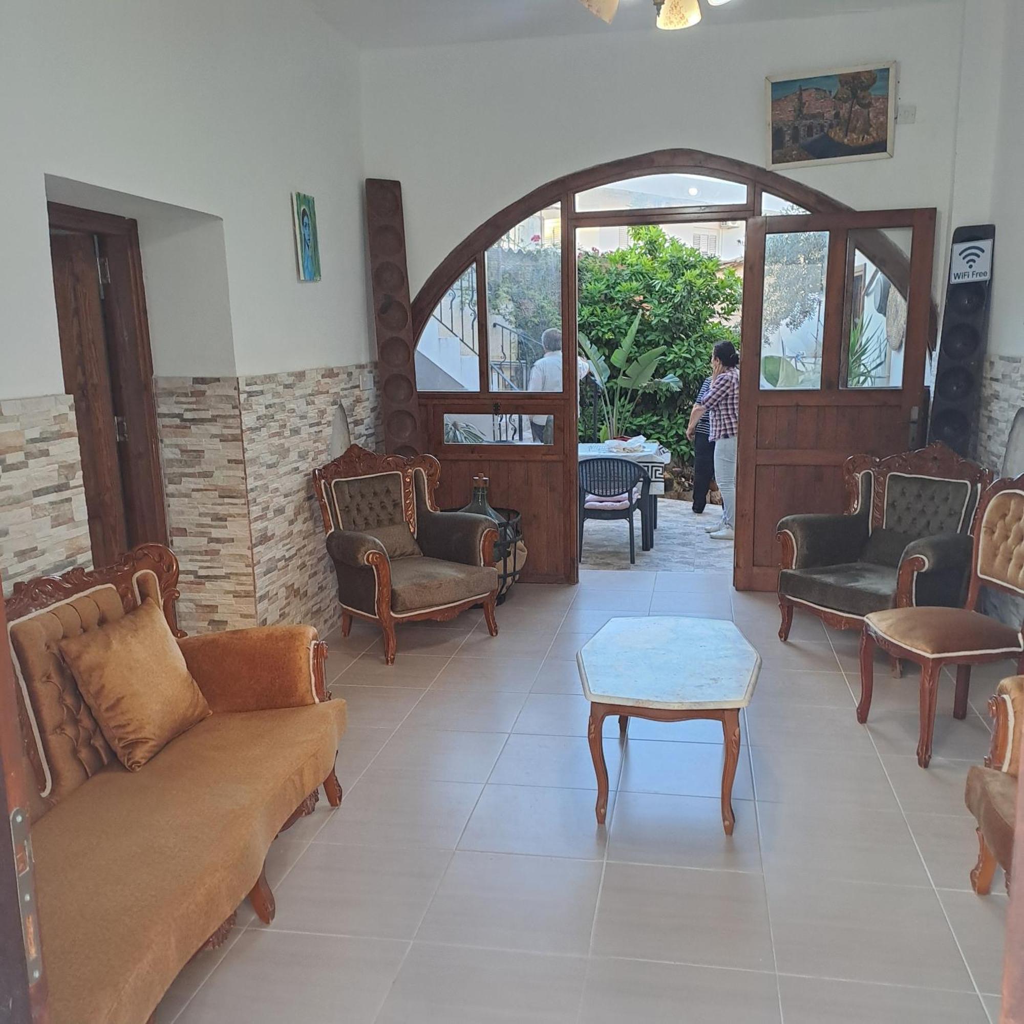 Magic Moon Guest House فاماغوستا المظهر الخارجي الصورة